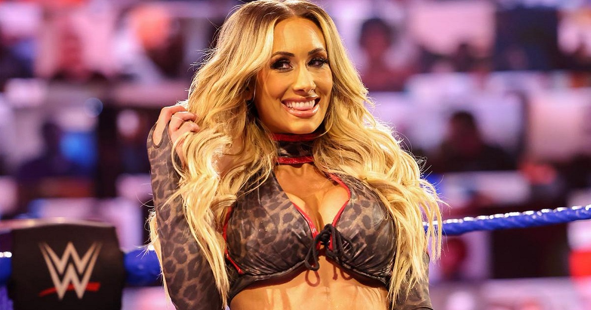 WWE Raw: Carmella Reacted On A Fan Claiming Her To Be 45+ Superstar 2