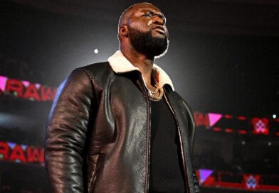 WWE: Una Superstar crede che Omos sarà un futuro campione