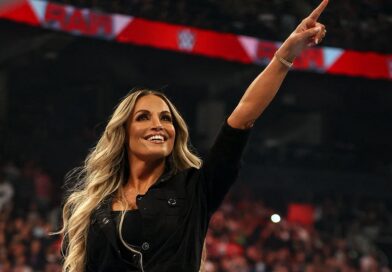 WWE: Trish Stratus spegne le speranze dei fan