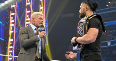 Cody Rhodes Roman Reigns 1
