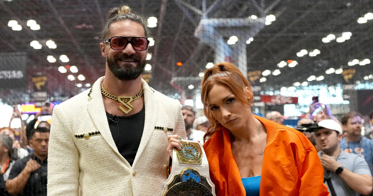 Seth Rollins Becky Lynch