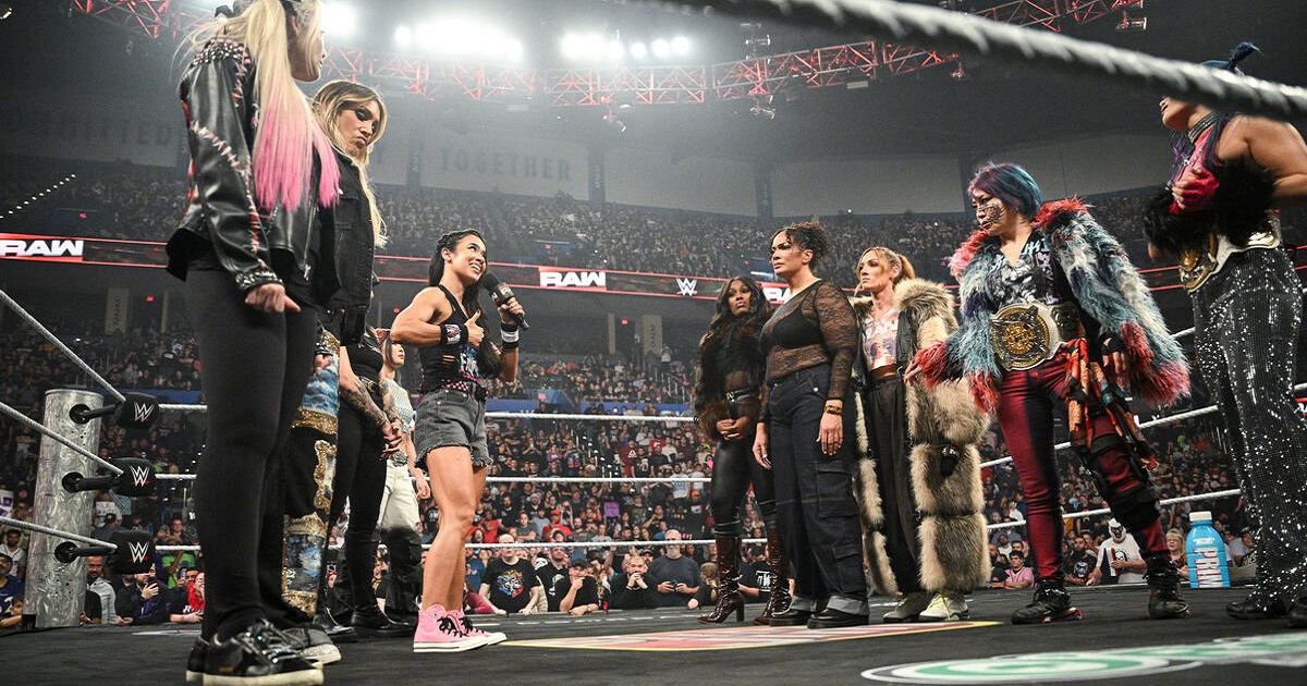 AJ Lee Women's WarGames